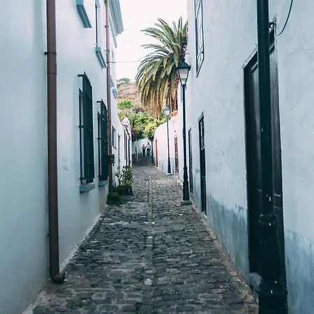 Rural La Casa Amarilla * Los Silos