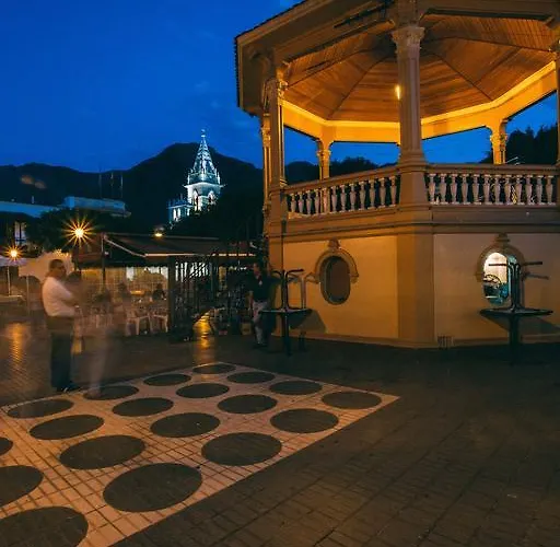 Rural La Casa Amarilla منزل ريفي لوس سيلوس