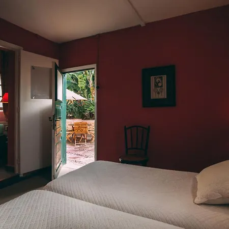 Rural La Casa Amarilla *